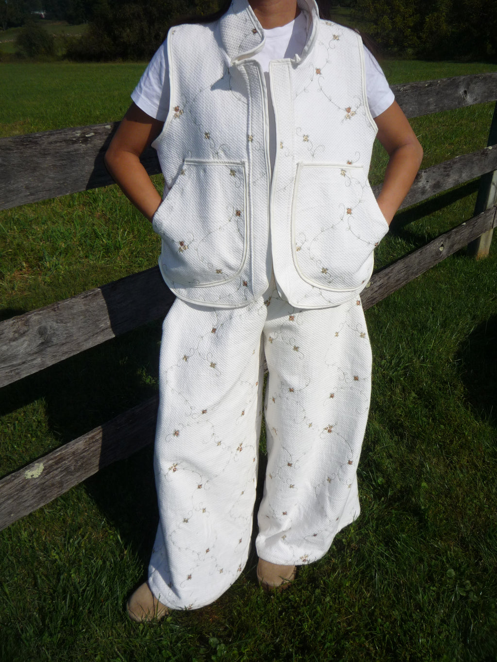 Cream Floral Quilted Wide-Leg Sweatpants